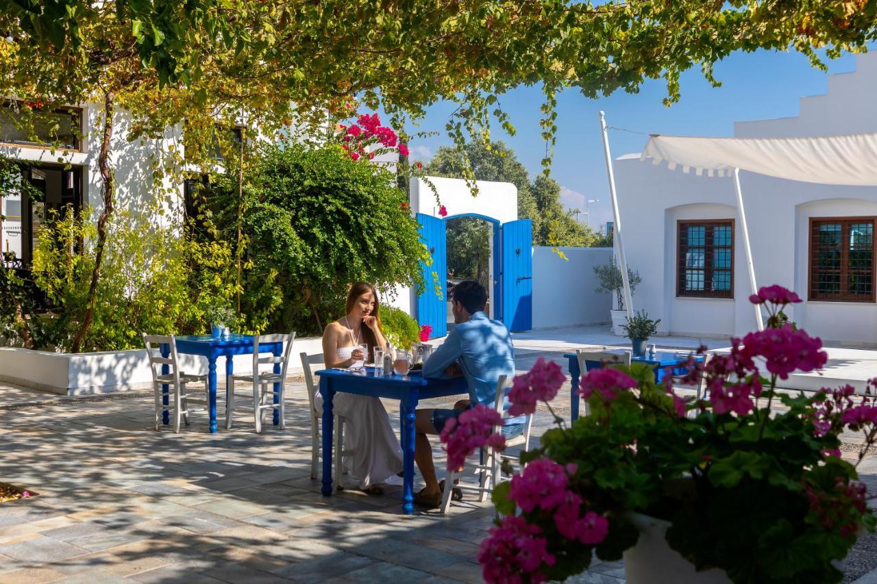 Aliathon Aegean Hotel Пафос Екстериор снимка