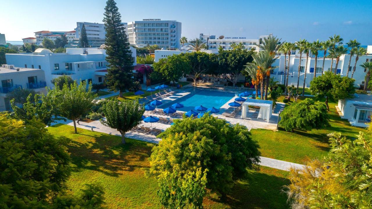 Aliathon Aegean Hotel Пафос Екстериор снимка