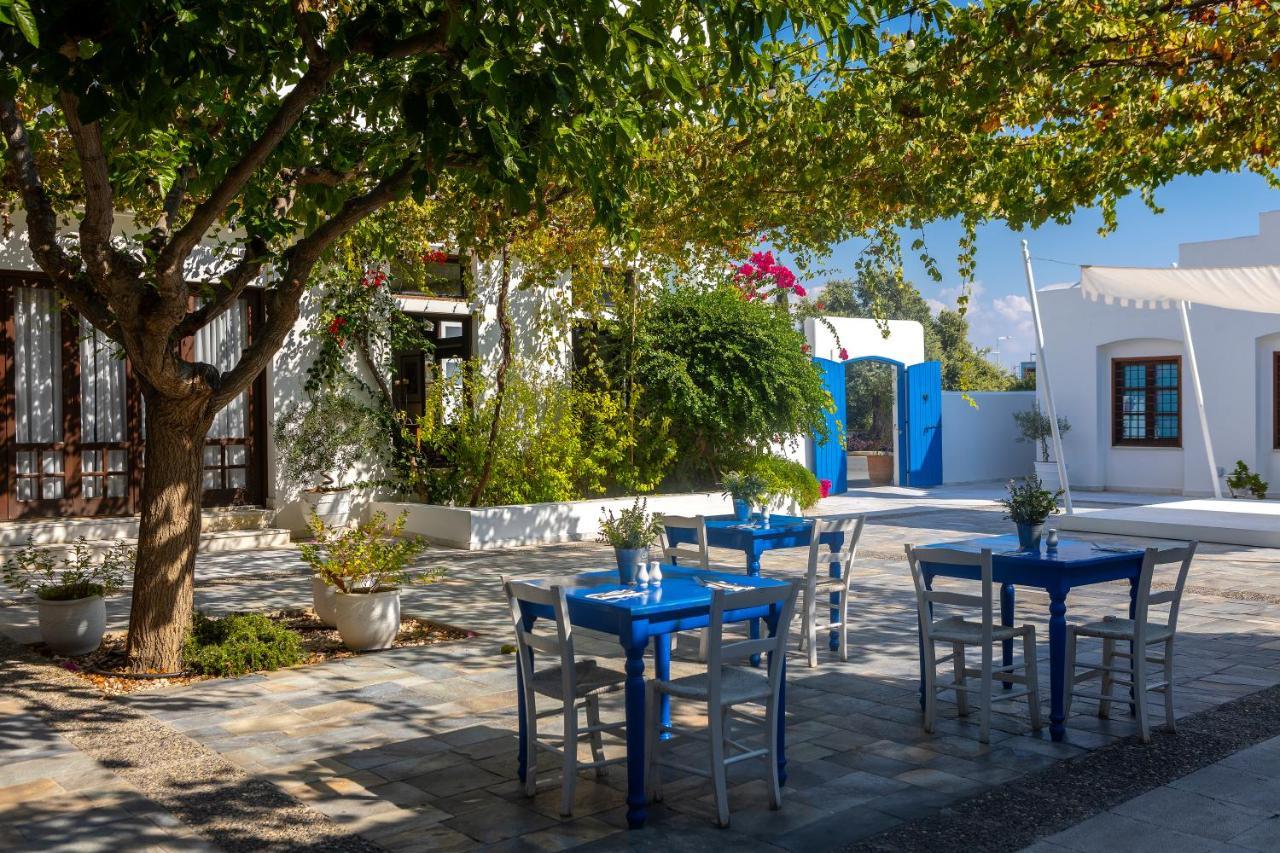 Aliathon Aegean Hotel Пафос Екстериор снимка